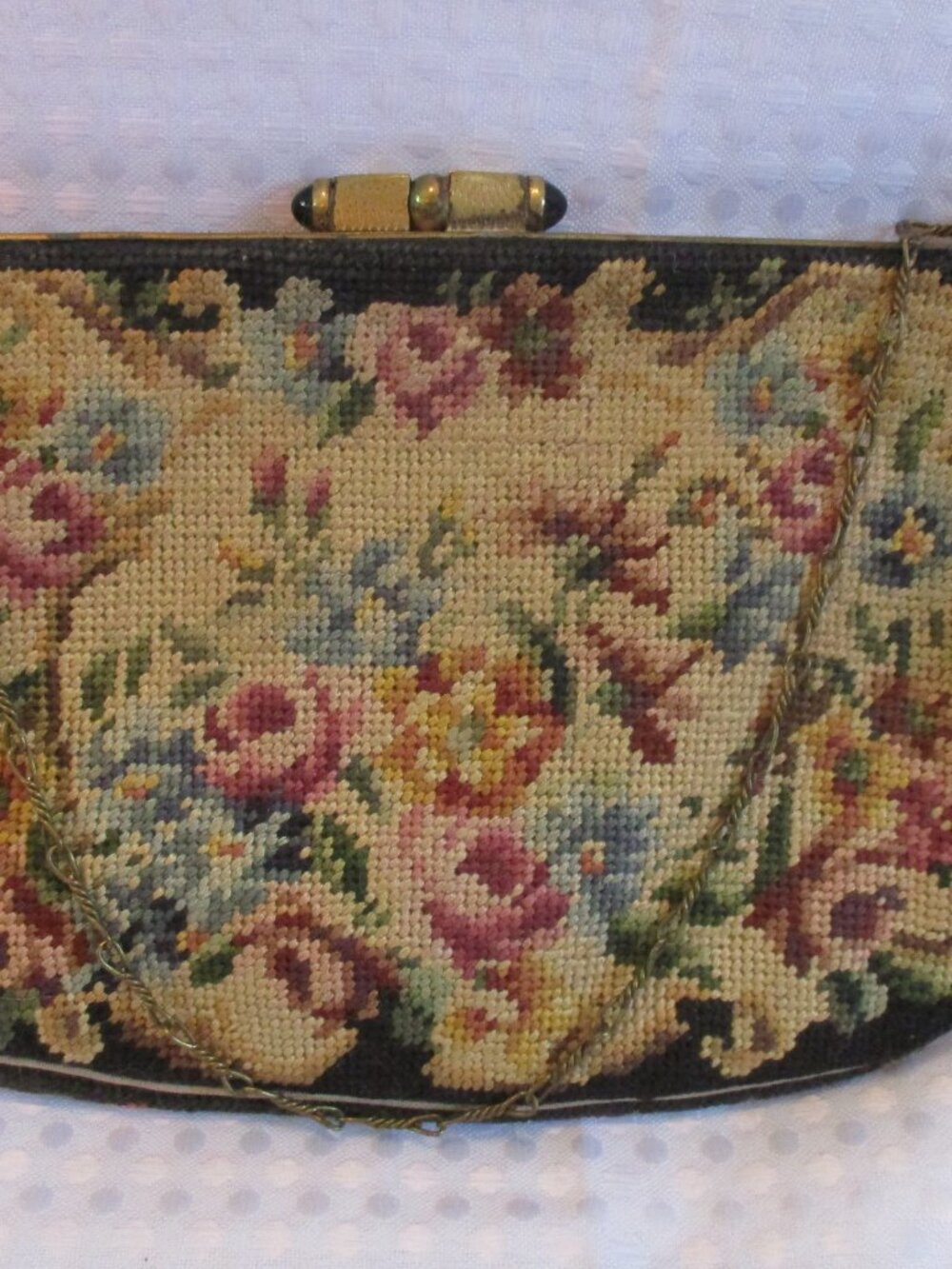 Vintage Floral Tapestry Needlepoint Kiss Lock Small Handbag w/Chain Handle - Picture 2 of 5